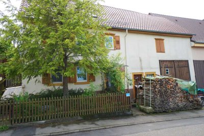 Altbau-Einfamilienhaus mit Scheune und wunderbarem Garten in schöner Wohnlage