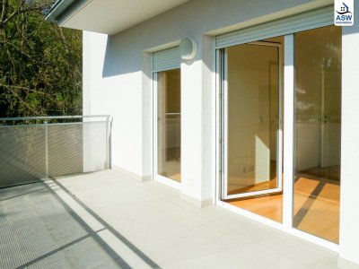 Schöne 4-Zimmerwohnung mit großer Terrasse in zentraler Lage