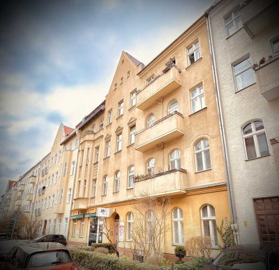 Helle auf Wunsch möblierte 2 Zi DGW, 81qm, Charlottenburg, ruhig, mit sonniger Loggia ab sofort