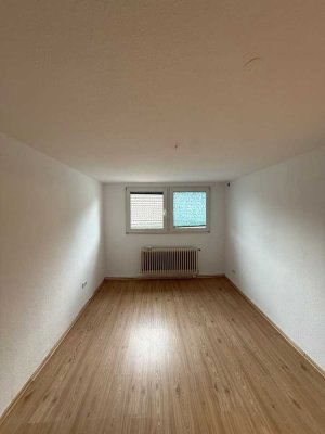 Vollständig renoviert! 4-Zimmerwohnung in Wuppertal-Heckinghausen