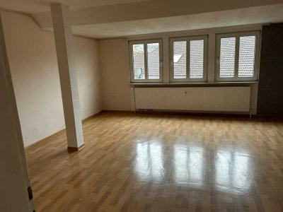 Preiswerte 3-Raum-DG-Wohnung in Bad Salzuflen