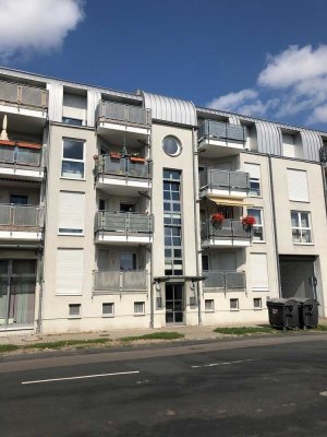 Tolle Wohnung im Dachgeschoß - Sonne geniessen ! - Wenn Sie wollen, möbliert.