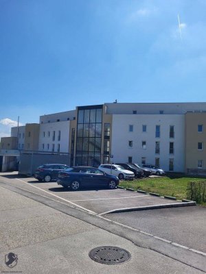 Penthouse-Feeling mit 41 m² Terrasse &amp; exklusivem Glasverbau – Wohnen auf höchstem Niveau
