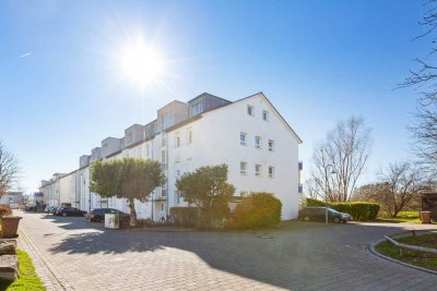 Gepflegte Gartenwohnung mit Stellplatz und Ausblick ins Grüne.