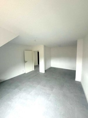 Einziehen & Wohlfühlen: Sanierte 3-Zimmer Dachgeschosswohnung in Langenhagen!
