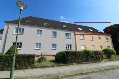 Wunderschöne 3-Raum Dachgeschoßwohung im Grünen!