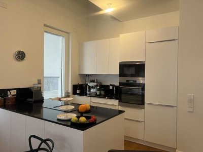 Exklusive Erdgeschosswohnung mit Blick in den Andreasgarten