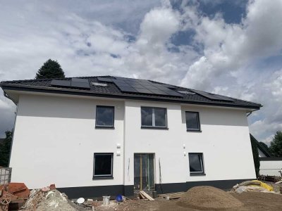 4-Zimmer Neubauwohnung in wunderschöner Lage von Löhne/Mennighüffen nahe Bad Oeynhausen/ Werste