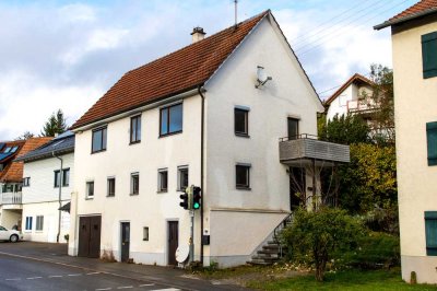 Einfamilienhaus mit Wintergarten im Zentrum von Gomadingen