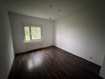 2-Zimmer-Erdgeschosswohnung in Köln Mülheim - bitte keine Anrufe!