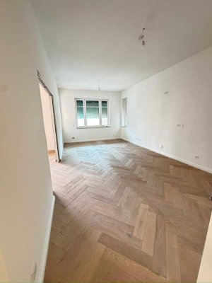 Großzügige 4-Zimmer-Gartenwohnung mit offenem Wohnbereich, Terrassen und Balkonen