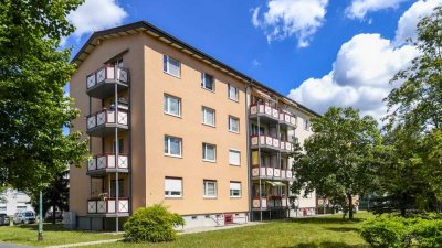 Bezugsfertig. Lichtdurchflutet. Zuhause - 3 Zimmer, Balkon & Tageslichtbad inklusive!