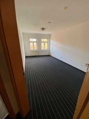 Geräumige 3-Raum-Wohnung in historischer Wohnlage