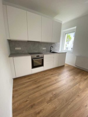 Neu renovierte 4-Zimmer-Altbauwohnung mit gehobener Ausstattung in Kempten (Allgäu)