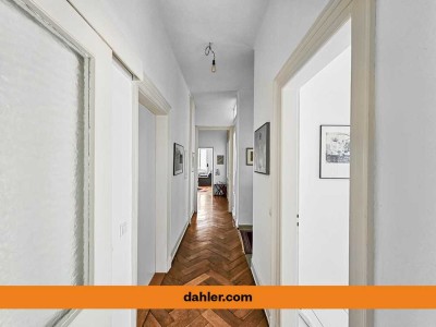 Klassische Eleganz in denkmalgeschützter Architektur – Ihre Beletage im Herzen von Karlsruhe