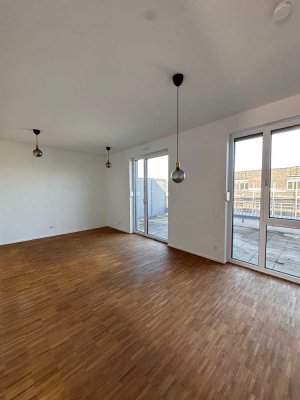 Unterbach: Attraktive 2 Zimmer Wohnung mit großer Terrasse