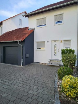 Reiheneckhaus mit Garage in Bönnigheim