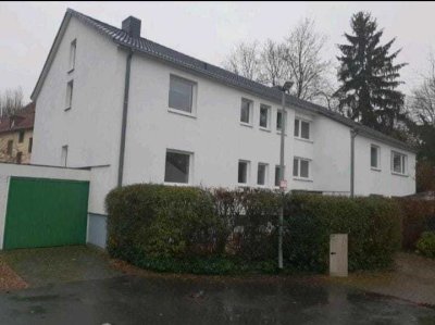 Großzügige 3-Zimmer-Wohnung mit Garage in ruhiger Sackgasse zu vermieten
