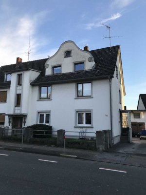 Gepflegte 3-Zimmer-Wohnung mit Tageslichtbad und Keller in Leverkusen