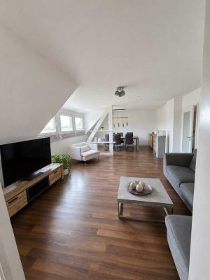 Klimatisierte  3-Zimmer-Wohnung mit Einbauküche