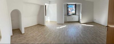 Ansprechende 2-Zimmer-DG-Wohnung in Kulmbach