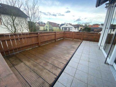 5 Zi.-Eigentumswohnung mit Dachterrasse + 3 Zi-Kapitalanlage in guter Lage von Reinheim