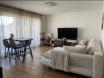 Nachmieter gesucht: Helle Wohnung mit offener Wohnküche inkl. Balkon und EBK