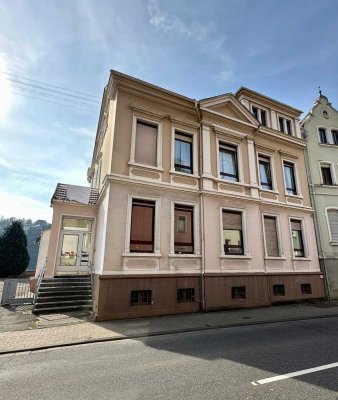 Prov.freies Mehrfamilienhaus mit 4 WE | 7,35% Anfangsrendite |