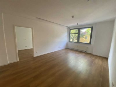 Erfurt* Karree am Südpark*gemütl. 2 Zimmer-Wohnung* EBK*Bad mit Dusche und Wanne*