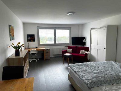 Möbliertes Apartment mit Rheinblick in Köln Riehl