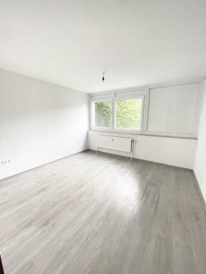 Kernsanierte EG-Wohnung inkl. ebenerdiger Dusche
