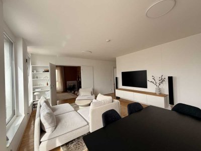 Moderne 5-Zimmer-Wohnung mit großer Dachterrasse – Frankfurt am Main