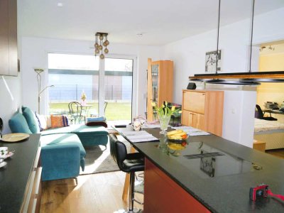 Exklusive barrierefreie Zweizimmerwohnung in Fürth-Süd mit großer Terrasse und Garten