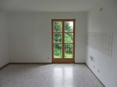 Helle 2-Zimmer-Wohnung in Bad Neualbenreuth