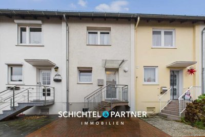 Kirchhuchting | Attraktives Reihenmittelhaus mit Terrasse, Garten und PV