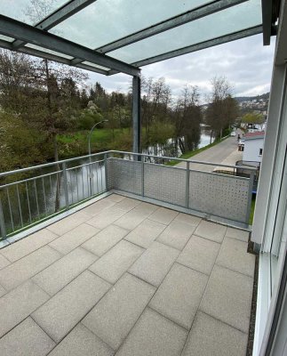 Exklusive, barrierefreie u. altersgerechte 4-Zimmer-Wohnung mit Balkonen und Einbauküche in Nagold
