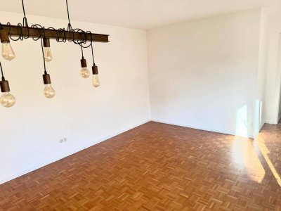Privat: Hochwertige 2-Zimmer-Wohnung mit Balkon in Salzburg-Parsch | WG geeignet