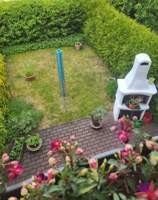 Reihenmittelhaus mit kleinem Garten und herrlichem Ausblick
