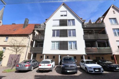 Barrierefreie 3-Zimmer-Wohnung in zentraler Lage Münsingens mit Balkon, Keller und Garage