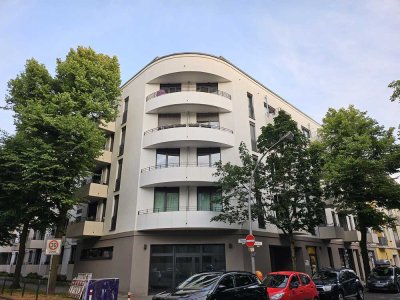 Helle, ruhige 2-Zimmer Wohnung mit Balkon in zentraler Lage von Schöneweide