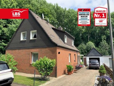 Easy Living mit Pool in Wülfrath-Rohdenhaus in Waldrandlage