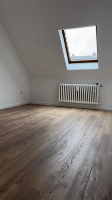 Schöne 2-Zimmer-Dachgeschosswohnung in Viersen