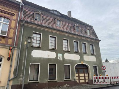 Sanierungsbedürftiges Wohnhaus mit Potential im Zentrum von Ortrand