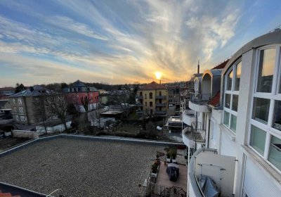 Ausblick mit Abendsonne - Möbliertes 1-Raum Appartement