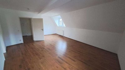 Schöne 2-Zimmer-Wohnung mit Balkon