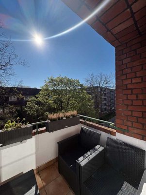 Nur Tausch! Lebendiges Winterhude: 2,5-Zimmer-Wohnung mit Balkon