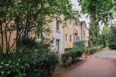 Zentrale Wohnung mit Wohnküche // 1.OG rechts