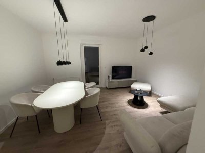 Erstbezug: 3-Zimmer-Architektenwohnung mit Balkon, voll möbliert