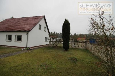 Doppelhaushälfte mit Nebengelass in Kolkwitz