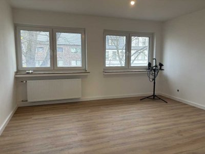 sanierte 3-Zimmer Wohnung mit Balkon